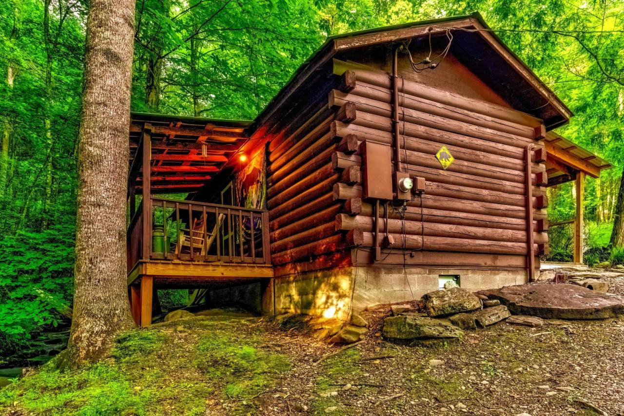 Panther Creek Cabins Cherokee Exterior photo